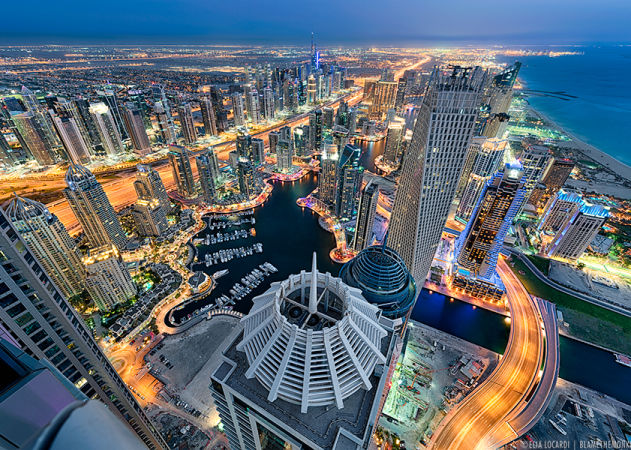 Elia-Locardi-Travel-Photography-Towering-Dreams-Dubai-UAE-900-WM